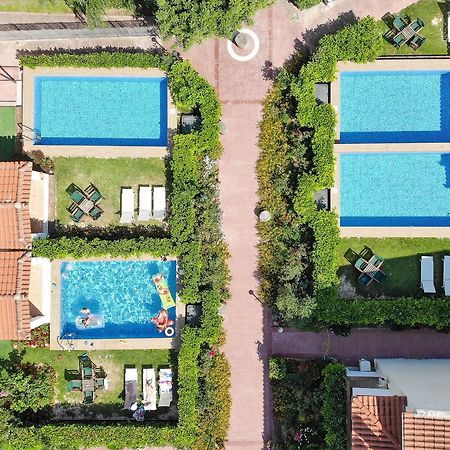Corinthian Village Vrahati Eksteriør bilde